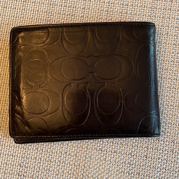 Men’s Coach Wallet - Picture 5 of 7